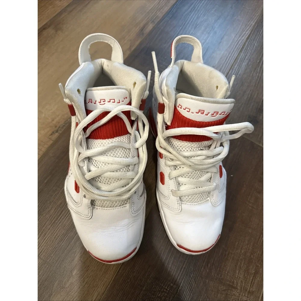 Nike Air Jordan Chicago White Fire Red Sneakers Retro‎ DM1159-106 Sz 4.5Y